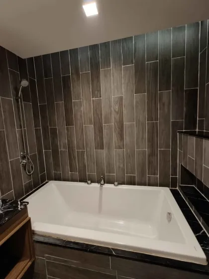 Apartamento de 1 habitación y 2 baños en AoPo Marina Living, Thalang