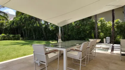 Luxury Pool Villa with 6 Bedrooms in Layan Hills