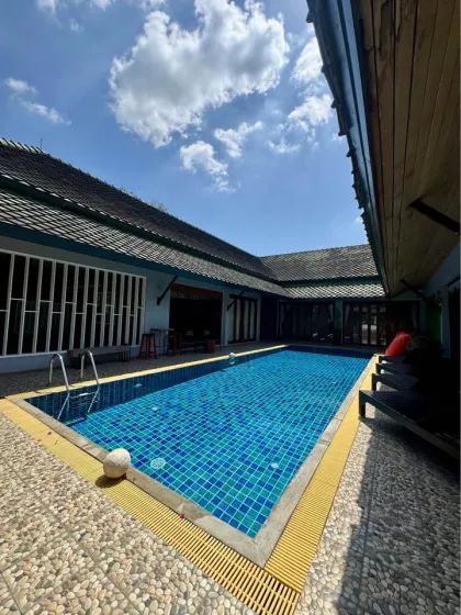 Thai-Style 4-Bed Pool Villa Near Baan Don Village