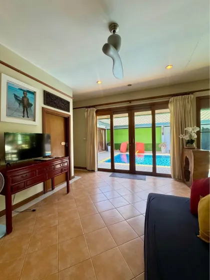 Thai-Style 4-Bed Pool Villa Near Baan Don Village