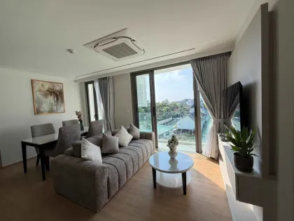 The Aqua 2 bed 2 bath 4th floor apartment for rent