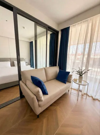 1-комнатная квартира в аренду в Kara Beach Resort, Чоенг Тале