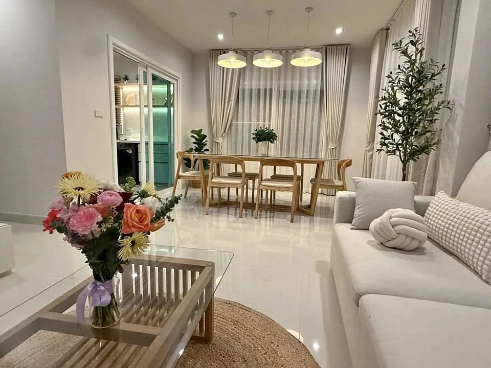Gemütliche 4-Zimmer-Villa zur Miete in Supalai Palms Springs, Cherng Talay