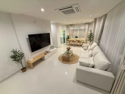 บ้านเดี่ยว 4 ห้องนอนให้เช่า ที่ Supalai Palms Springs, เชิงทะเล