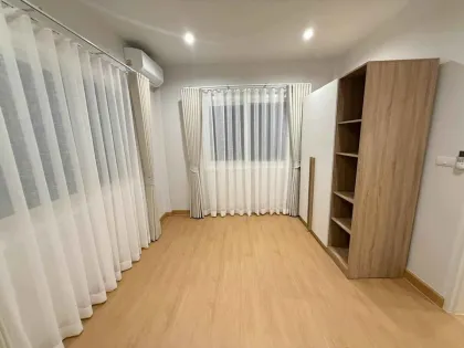 บ้านเดี่ยว 4 ห้องนอนให้เช่า ที่ Supalai Palms Springs, เชิงทะเล