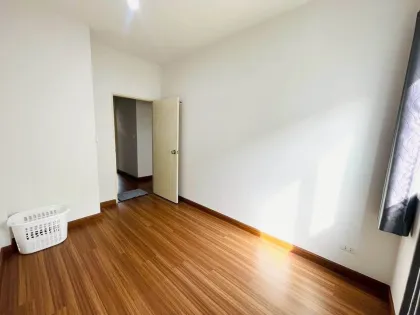 Geräumiges 3-Zimmer-Townhome zur Miete in Ban Phon, Thalang