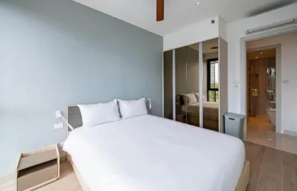 Кондо с 2 спальнями в Cassia Residences с видом на море и озеро