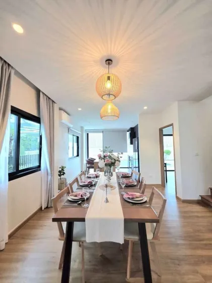 Villa privée 3 chambres entièrement meublée avec piscine à louer à Kathu