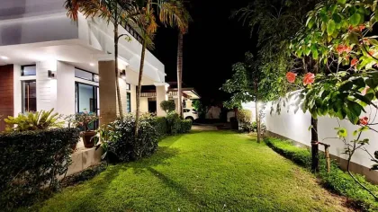 Luxuriöse 4-Schlafzimmer-Villa zur Langzeitmiete in Layan
