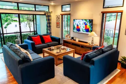 Luxuriöse 4-Schlafzimmer-Villa zur Langzeitmiete in Layan