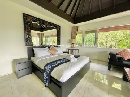 Luxus-Villa mit 2 Schlafzimmern und 2 Bädern zur Miete in Layan, Phuket