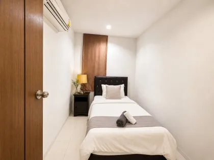 Modern 2-Bedroom Condo for Rent at The Pixels Cape Panwa