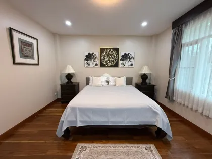 วิลล่าสไตล์ไทยสมัยใหม่ พร้อมสระว่ายน้ำในฉลอง - 3 ห้องนอน 3 ห้องน้ำ