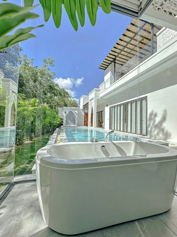 4-Zimmer-Villa zur Miete in The Menara Hills, Si Sunthon, Phuket