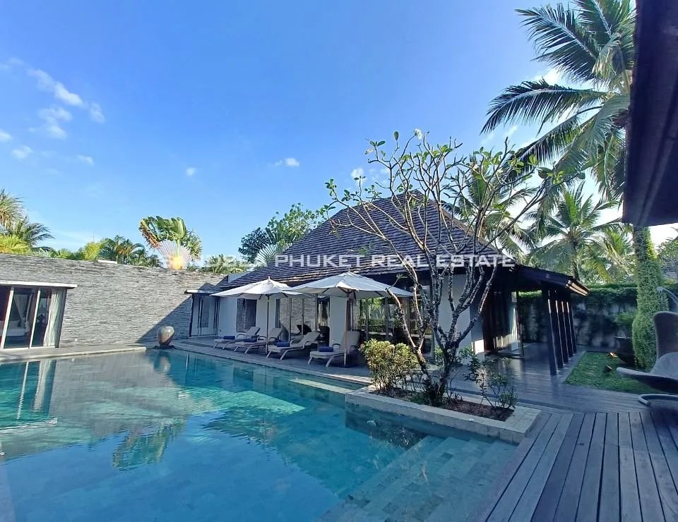 Villa con 4 Dormitorios y 4 Baños con Piscina en Layan en Alquiler