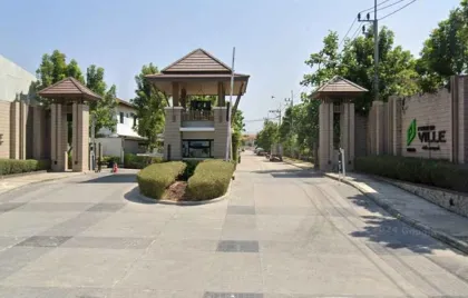 Pet-Friendly 3 Bedroom Townhome for Rent at Pruksa Ville Chaofa