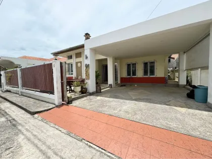 3-Schlafzimmer, 2-Bad Villa zur Miete in Phuket Villa Chaofa 2