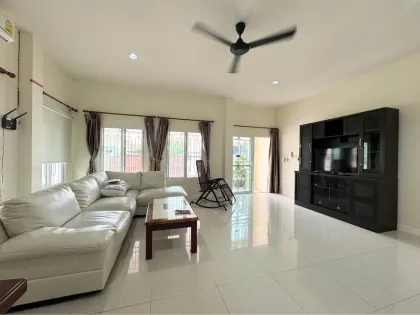 3-Schlafzimmer, 2-Bad Villa zur Miete in Phuket Villa Chaofa 2