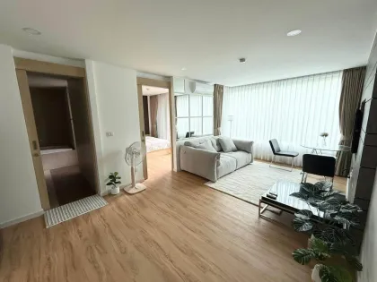Appartement 1 Chambre 1 Salle de Bain avec Vue Montagne à Patong