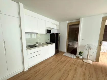 Appartement 1 Chambre 1 Salle de Bain avec Vue Montagne à Patong