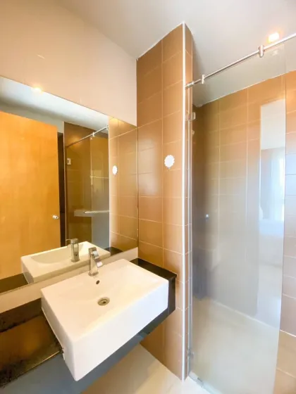 อพาร์ทเมนท์ 1 ห้องนอน 1 ห้องน้ำ ที่ Saiyuanburi Condominium, หาดราไวย์