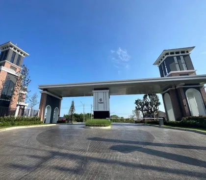 Crown Estate | 靠近BISP普吉岛的4卧室别墅出租