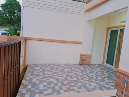 Maison en rangée rénovée 3 chambres à Baan Chanakan Naka, Phuket Town