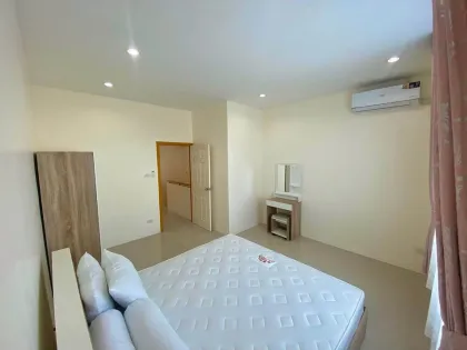 2-Bedroom, 2-Bathroom Cozy Townhouse for Rent in Chalong