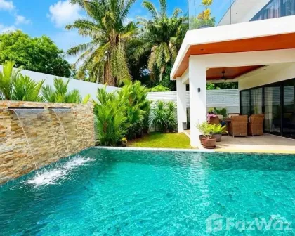 Modern Pool Villa Near Nai Harn Beach in Rawai