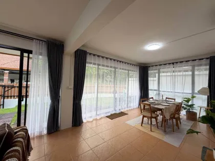Villa spacieuse de 3 chambres à louer dans le secteur prisé de Laguna, Thalang