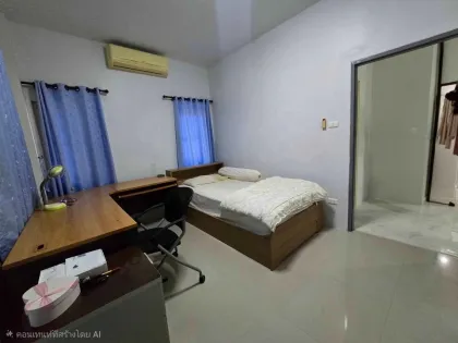 2-Bedroom 2-Bath House with Garden Near Robinson Lifestyle Chalong