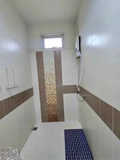 2-Bedroom 2-Bath House with Garden Near Robinson Lifestyle Chalong
