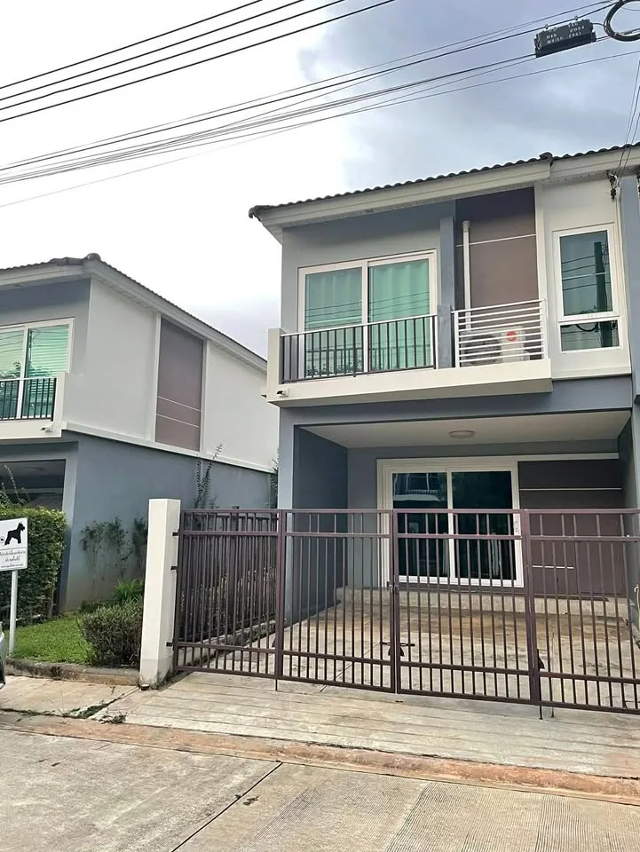 Maison mitoyenne 3 chambres à louer à Supalai Bella Thalang, Phuket