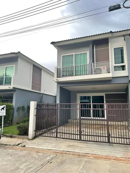 Maison mitoyenne 3 chambres à louer à Supalai Bella Thalang, Phuket