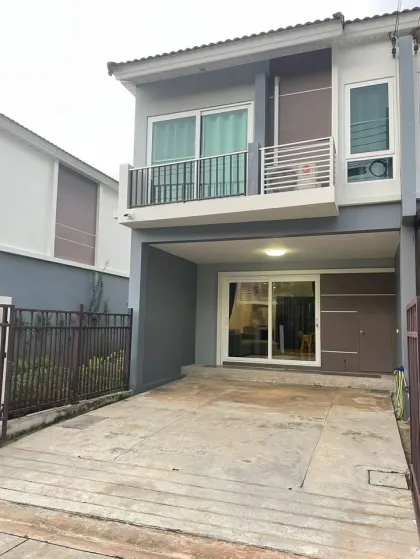 Maison mitoyenne 3 chambres à louer à Supalai Bella Thalang, Phuket