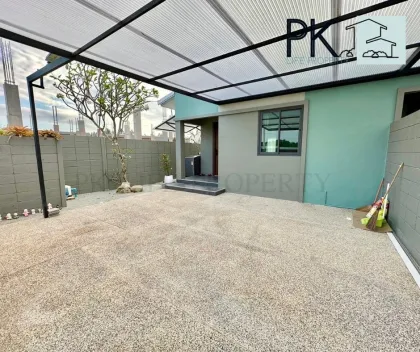 Poolvilla mit 2 Schlafzimmern und 2 Bädern zur Miete in Chalong