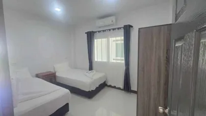 1 Schlafzimmer, 1 Badezimmer Haus zur Miete in Chalong, Phuket