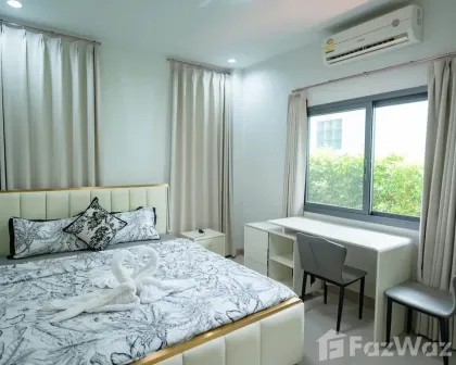 Maison privée avec piscine 3 chambres à Cherng Talay