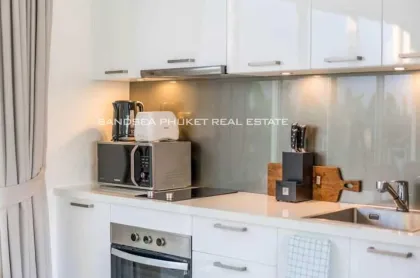 Modern 3-Bedroom Tropical Pool Villa in Prime Pasak Area