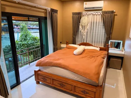 Maison loft 2 chambres avec vue sur le lac à Kathu