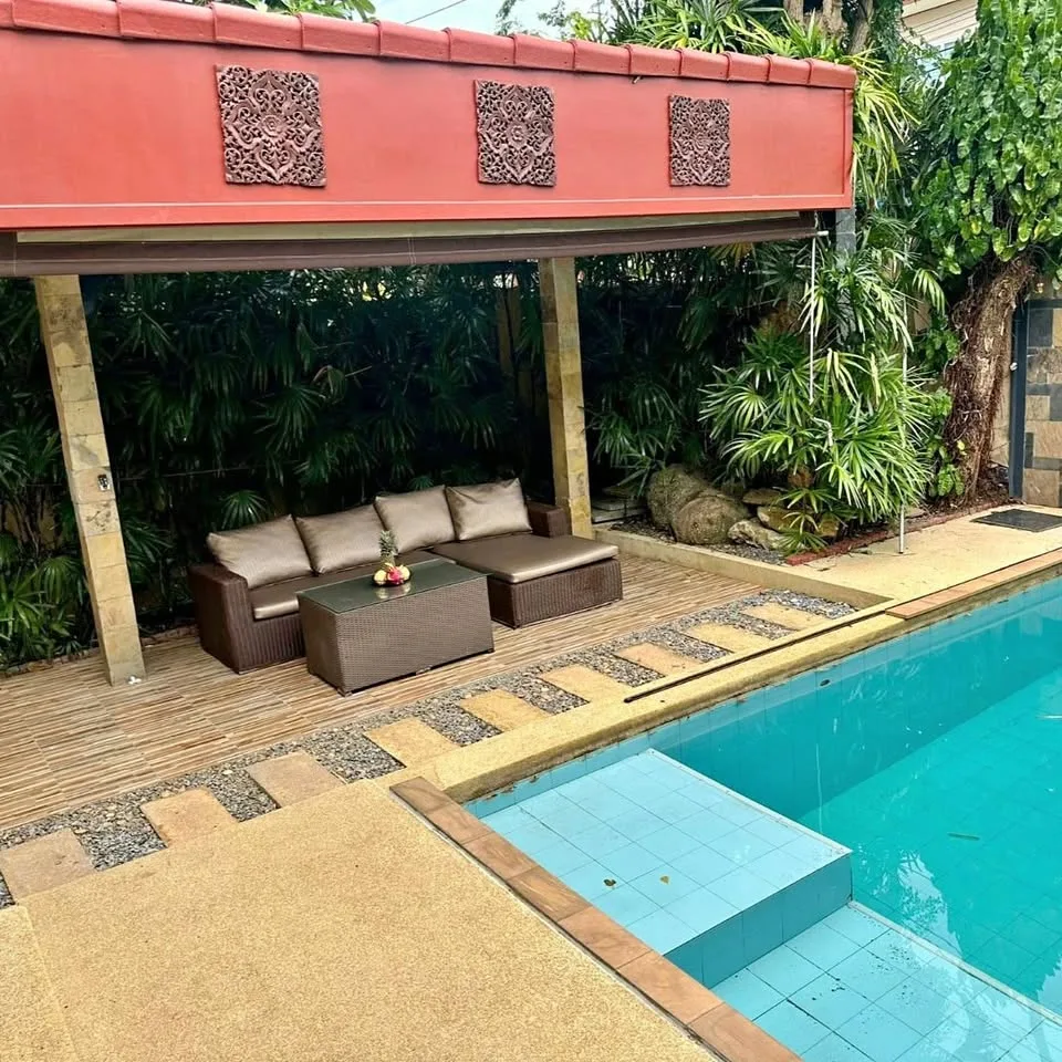 Villa 3 chambres 3 salles de bain avec piscine privée près de Nai Harn