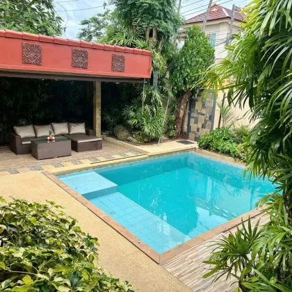 Villa 3 chambres 3 salles de bain avec piscine privée près de Nai Harn