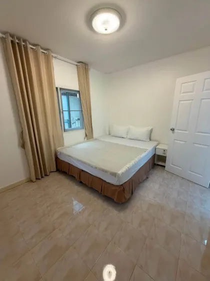 3 Schlafzimmer Villa zur Miete in Manthana Land Park, Chalong