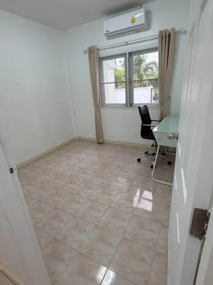 3 Schlafzimmer Villa zur Miete in Manthana Land Park, Chalong