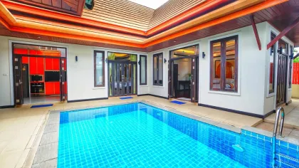 Частная вилла с бассейном 2 спальни 2 ванные в Land & Houses Park Chalong