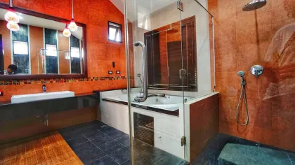 Частная вилла с бассейном 2 спальни 2 ванные в Land & Houses Park Chalong