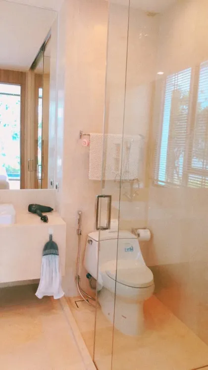 คอนโด 2 ห้องนอน พร้อมทางเข้าถึงสระว่ายน้ำ ที่บ้านในเขาใหม่
