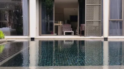 คอนโด 2 ห้องนอน พร้อมทางเข้าถึงสระว่ายน้ำ ที่บ้านในเขาใหม่