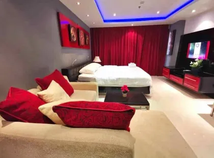 Студия с 1 спальней в Absolute Bangla Suite, Патонг