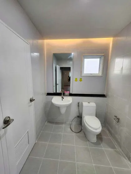 Таунхаус на углу с 3 спальнями в аренду в Habitown, Ко-Као